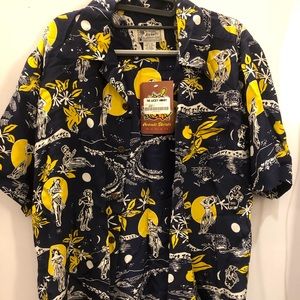 AVANTI HAWAIIAN MEN SHIRT SIZE S